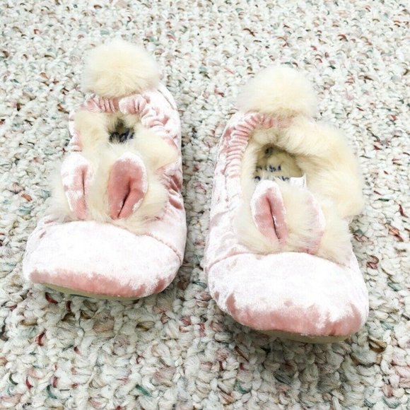 Boden Other - Boden Girls Velvet Bunny Slippers Pink Faux Fur Lined Slip On Round Toe 9 EUR 25